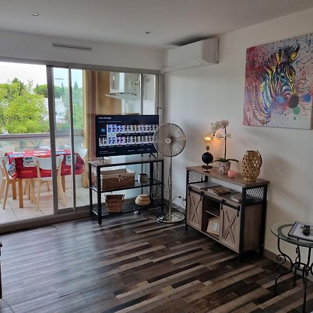 Superbe T2 Tout Confort 3 Etoiles, Entierement Renove Avec Piscine, Parking, Clim, Wifi, Netflix La Grande-Motte Eksteriør bilde